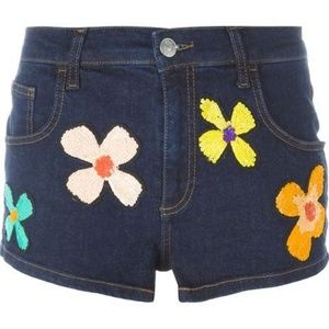 Au Jour le jour  blue floral sequinned denim short